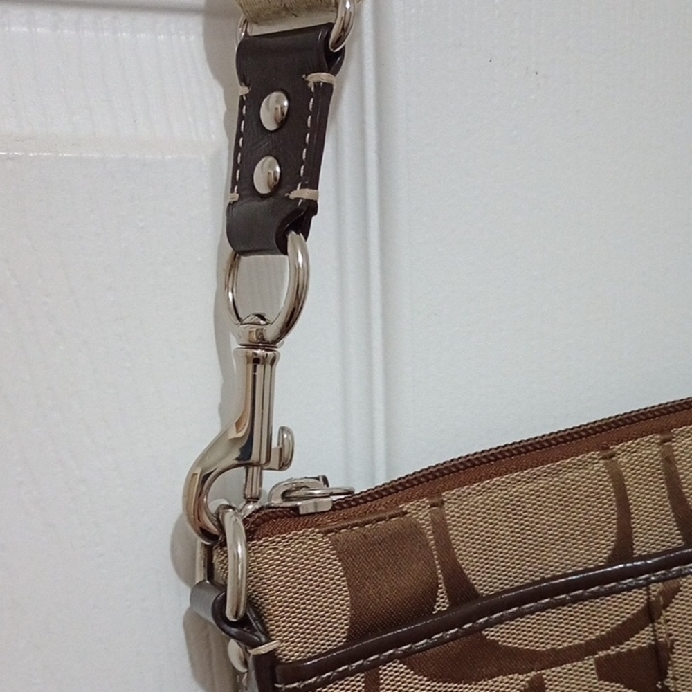 Coach Signature Canvas Crossbody • Beige/Brown • Adjustable Strap - Picture 3 of 5